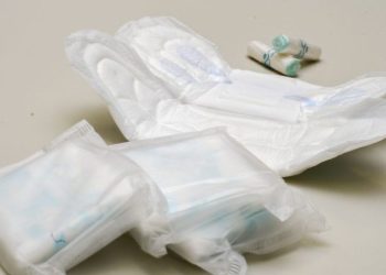 Governo vai reduzir impostos sobre importação de absorventes e fraldas