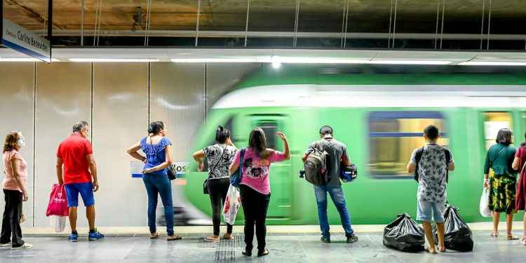 Governo do Ceará estabelece regras para a gratuidade nos serviços de transporte metroviário e rodoviário intermunicipal nas eleições