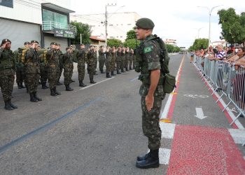 Desfile Cívico de 7 de Setembro reúne grande público em Limoeiro do Norte
