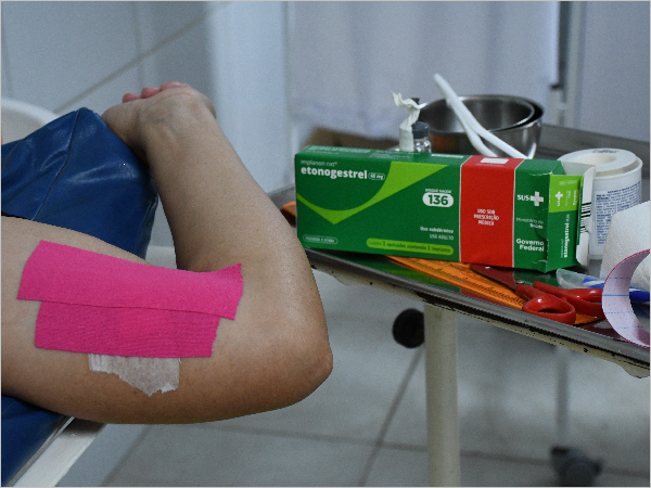 Prefeitura de Limoeiro do Norte implanta oferta de implante contraceptivo na rede municipal de saúde