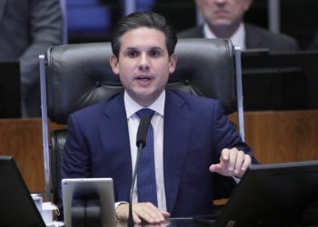 Motta diz não haver justificativa para tarifaço e defende Lei da Reciprocidade contra EUA