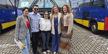 Representante do Ministério da Saúde vistoria veículos de transporte sanitário no Ceará