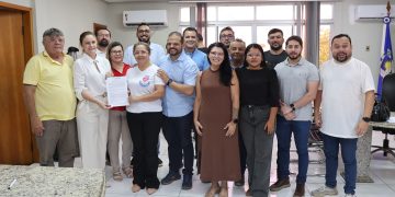 APA de Limoeiro do Norte firma convênio com SAAE para receber doações na conta de água