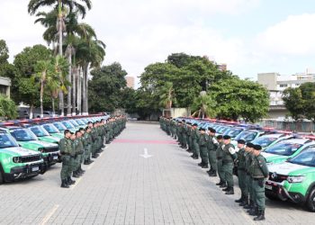 Polícia Militar do Ceará recebe 40 novas viaturas para reforçar policiamento em 19 municípios
