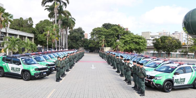 Polícia Militar do Ceará recebe 40 novas viaturas para reforçar policiamento em 19 municípios